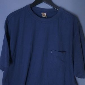 Levi's T Shirt NWOT short sleeve pocket L